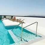 Luxury 3 Bed Apartment 26 Floor