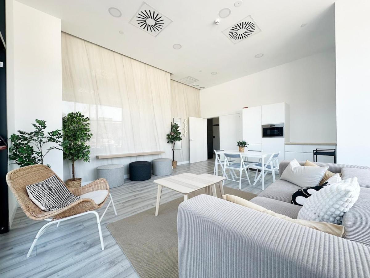 Apartment Luxury 3 Bed 26 Floor Málaga