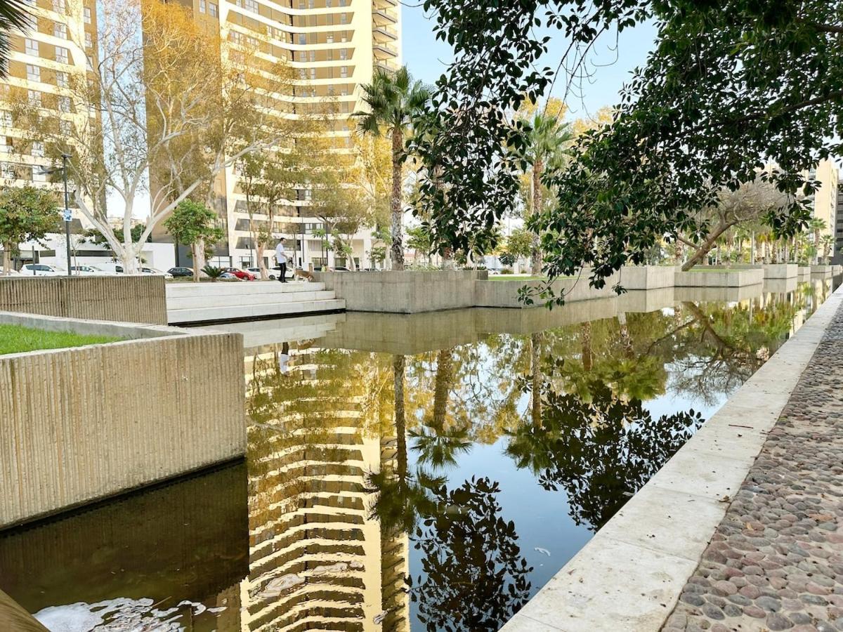 Apartment Luxury 3 Bed 26 Floor Málaga