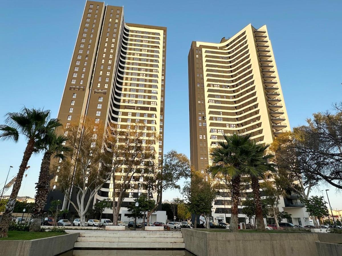 Luxury 3 Bed 26 Floor Apartment Málaga