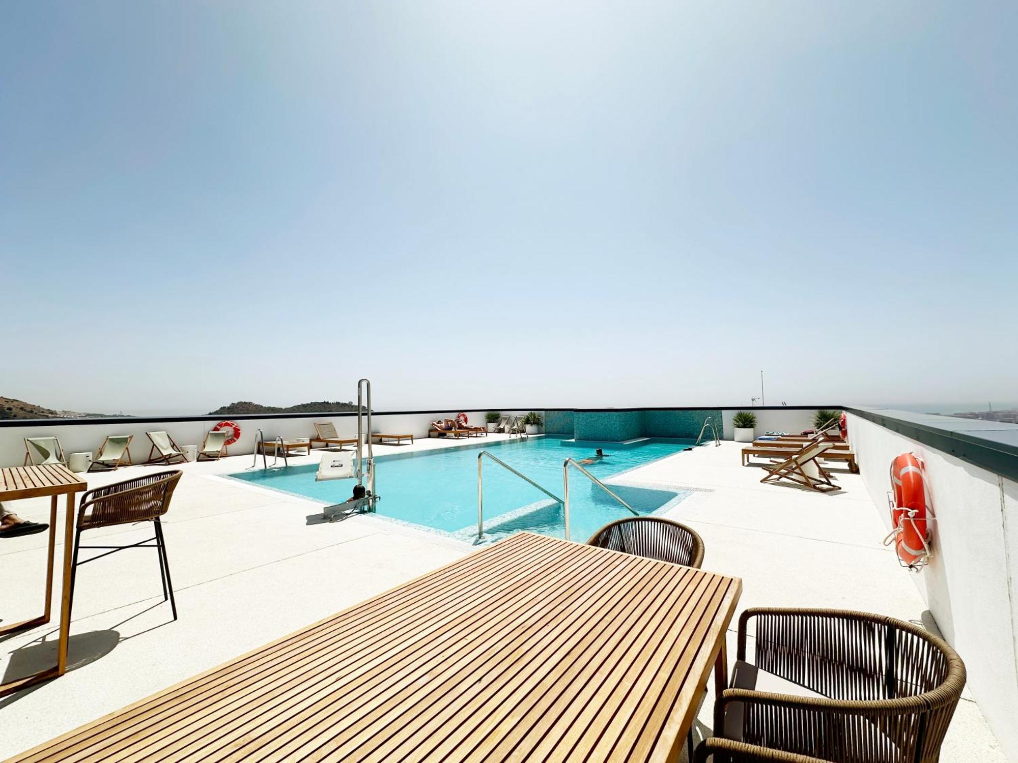 Apartment Luxury 3 Bed 26 Floor Málaga
