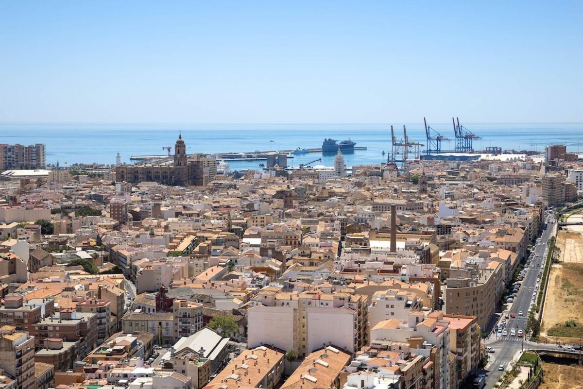 Luxury 3 Bed 26 Floor * Malaga
