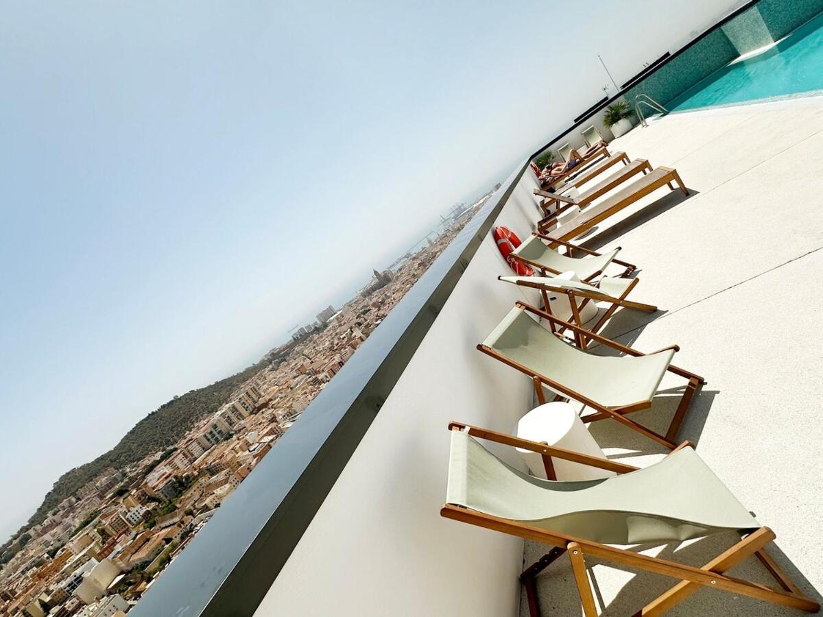 Luxury 3 Bed 26 Floor Apartment Malaga